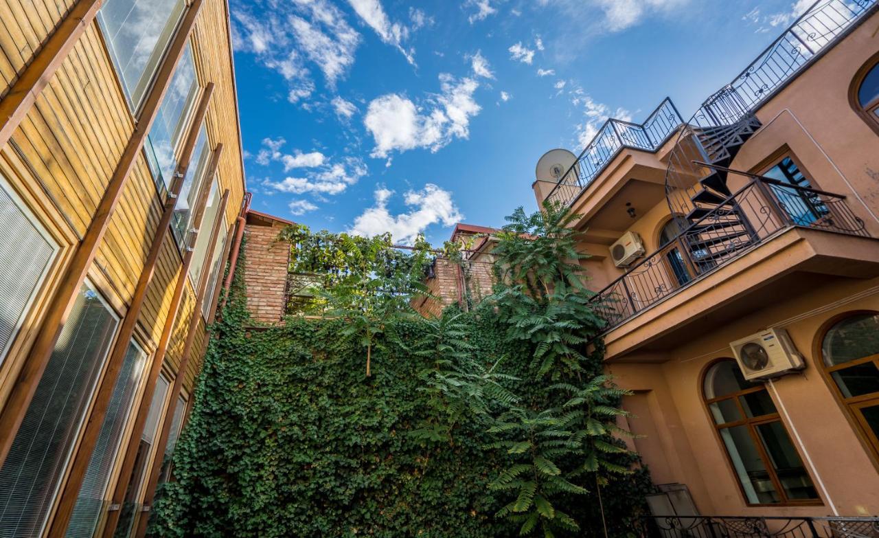 Tamarisi Old Tbilisi Hotel Exterior photo