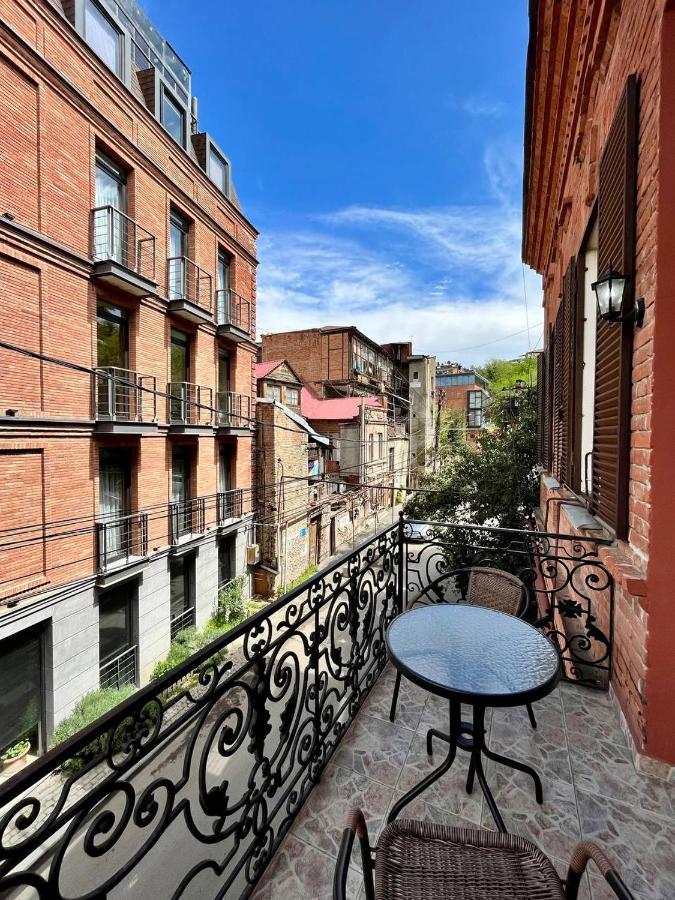Tamarisi Old Tbilisi Hotel Exterior photo